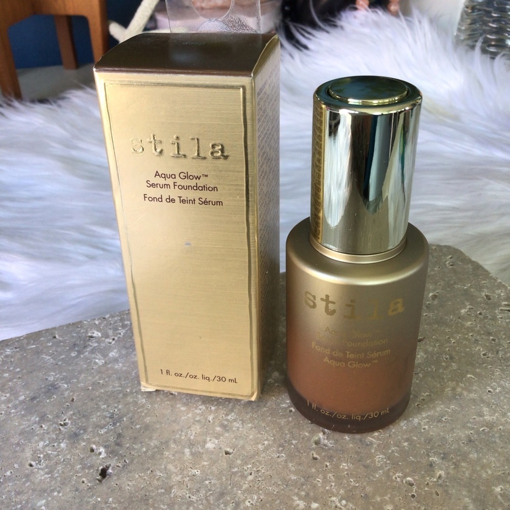Stila Aqua Glow Serum Foundation